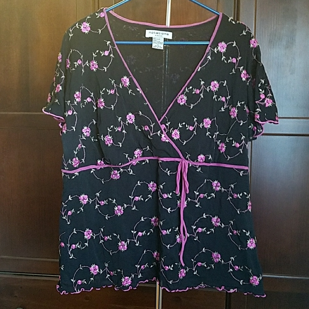 Woman's plus size blouse